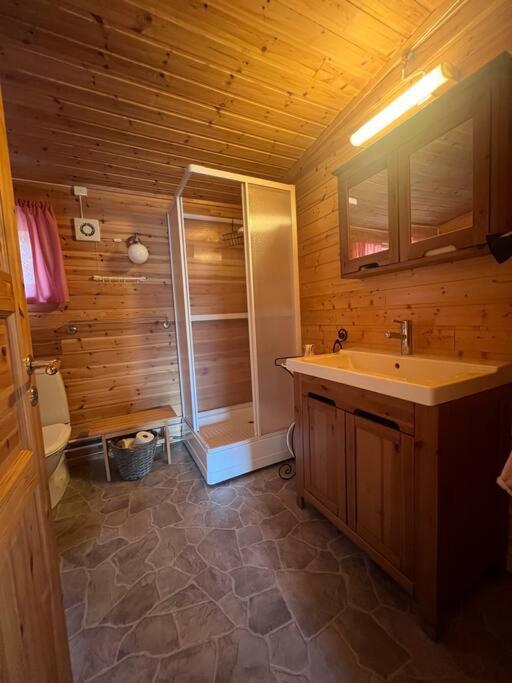 Cozy And Spacious Cabin Svensby Экстерьер фото
